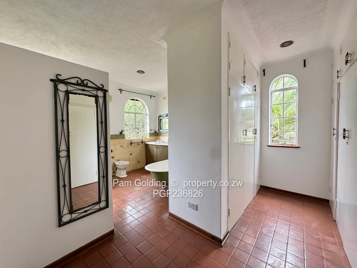 Charming 4 Bedroom home - Ballantyne Park 