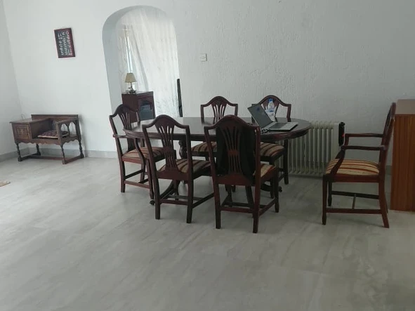 3 Bedroom Flat & Apartment