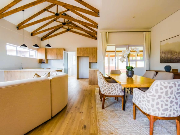 6 Unit Townhouse Complex