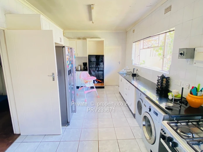 Immaculate Modern Family Home 