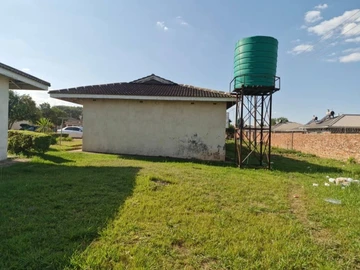 3 Bedroom Garden Flat