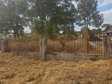 Stands & Residential Land