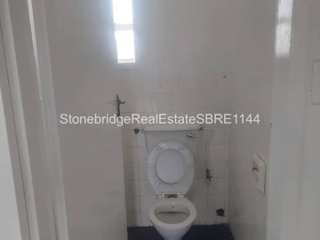 3 Bedroom Flat & Apartment