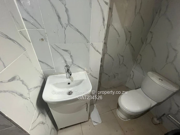 Stunning 2-Bedroom Executive Cottage for Rent in Glen Lorne – Only $750/Month near Harare!