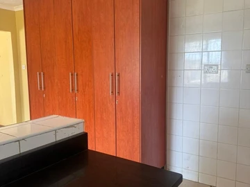 3 Bedroom Garden Flat