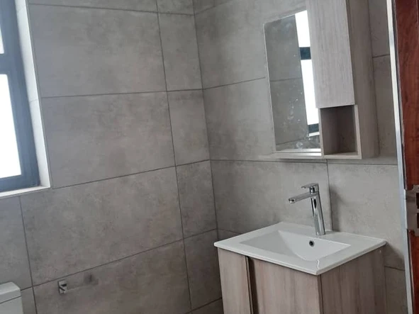 3 Bedroom Garden Flat