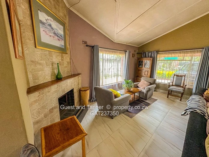 3 Bedroom House For Sale In New Marlborough