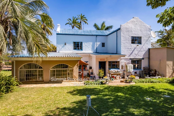 6 Bedroom Property for Sale in Newlands