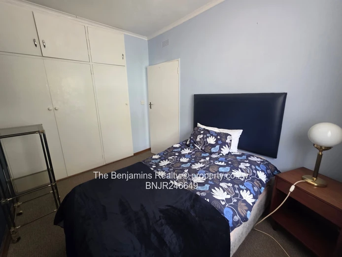 Fully Furnished Garden Flat In Avondale
