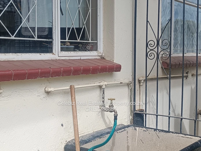 Chadcombe garden flat to rent