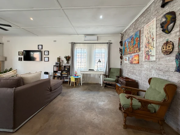 2 Bedroom House
