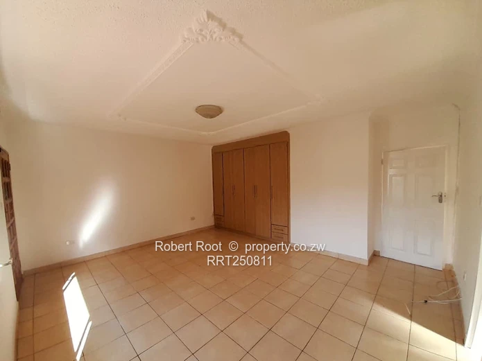 4 bedroom Apartment to Rent in Philadelphia.