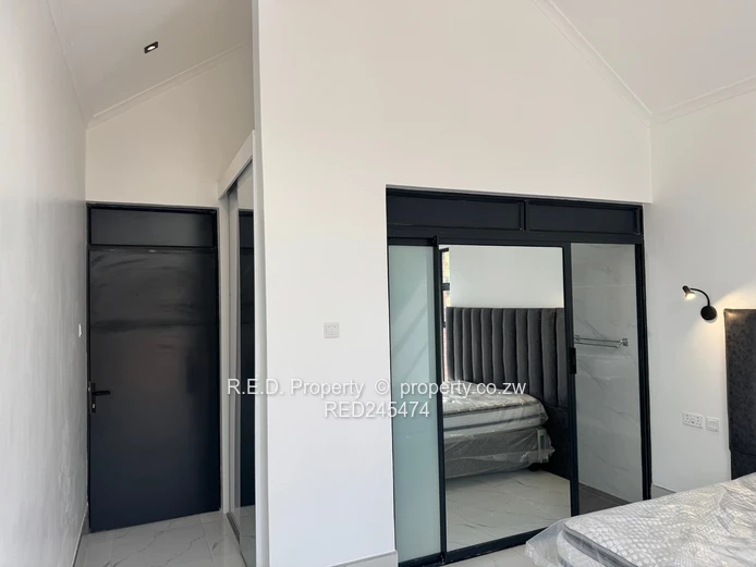 Modern 3-bedroom townhouses in Burnside!