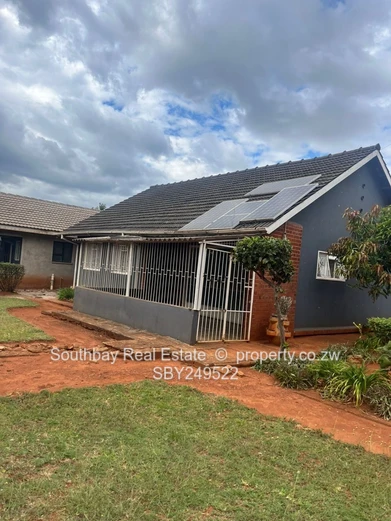 Craneborne House For Sale