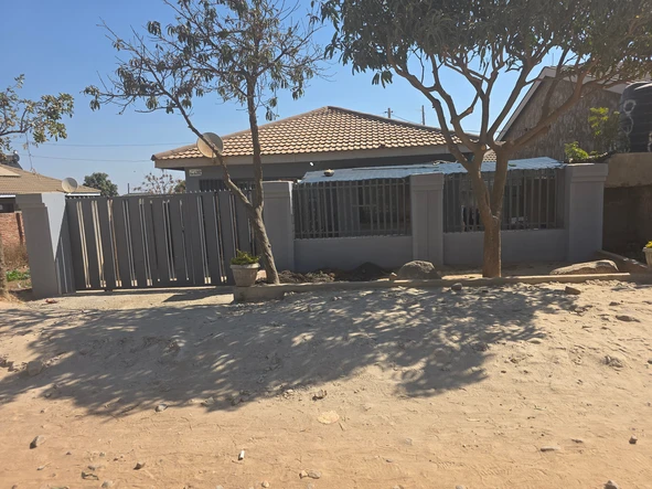32 Bedroom House