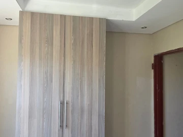 7 Unit Townhouse Complex