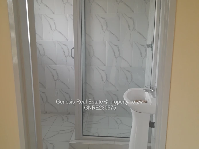 Bluff hill Newly built townhouse 