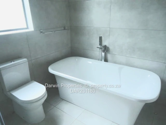 Elegant 3-Bedroom, 2-Bathroom Garden Flat in Secure Complex