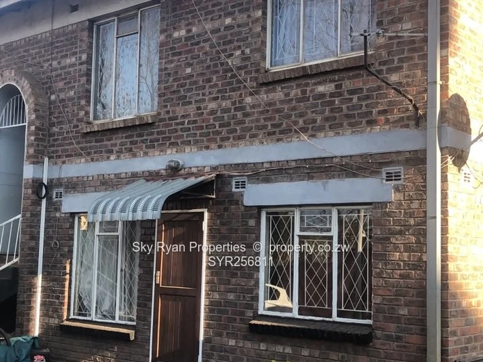 For Sale: 2-Bed Flat | Avenues
