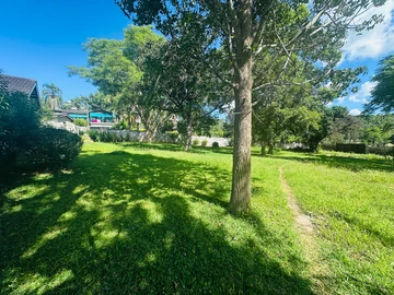 Prime 2000 m² Residential Land in Prestigious Glen Lorne