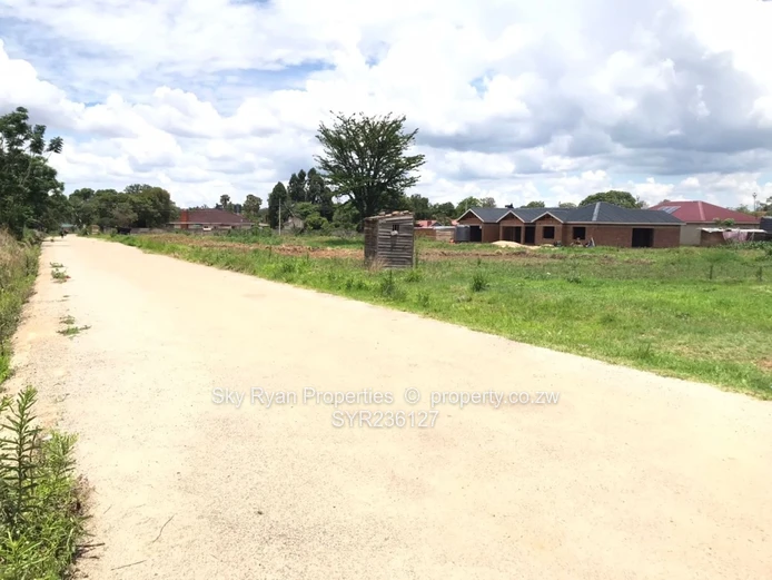 Mabelreign Cluster Stands For Sale