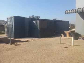 Warehouse & Factory