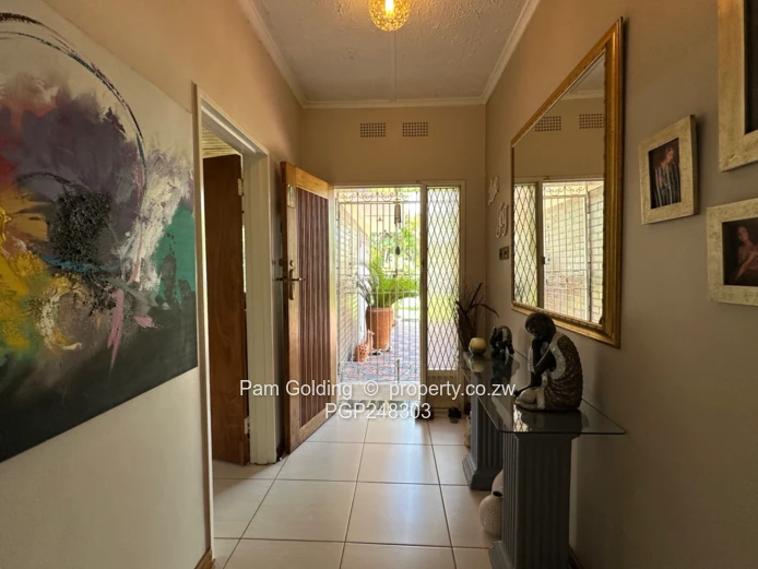 Beautiful Family Home For Sale In Woodlands (Sole Mandate)