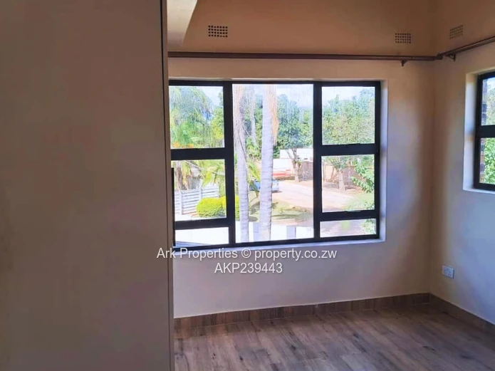 Cluster House For Rent In Newlands