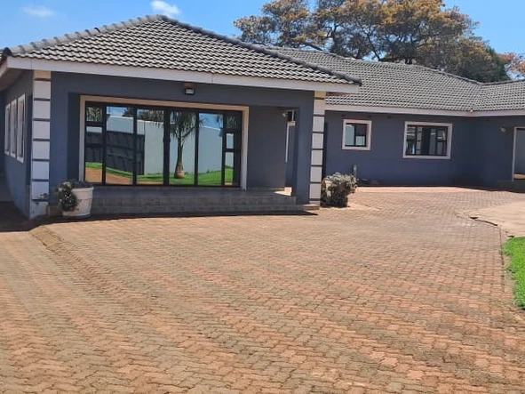 5 Bedroom House