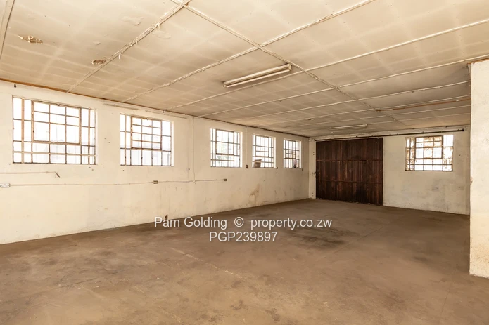 Prime Commercial Warehouse In Southerton (Sole Mandate)