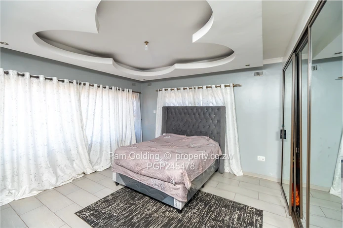 Cluster To Rent In Meyrick Park