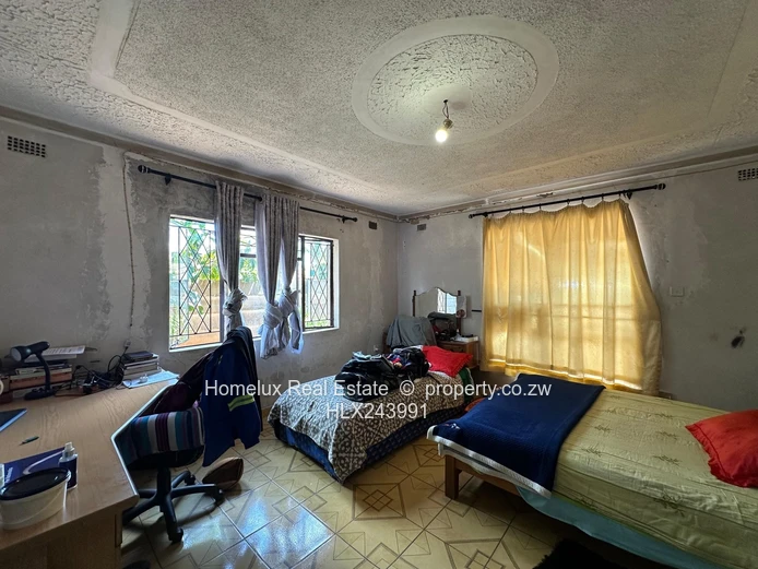 5-Bedroom Family Home for Sale – Marlborough West, Harare