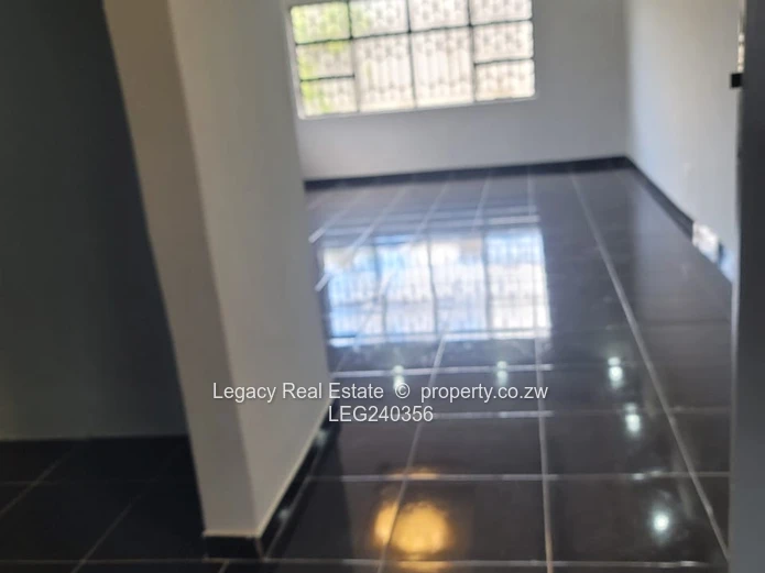 Rockview Walled And Gated Cluster Rental