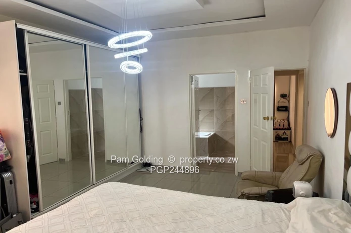 Modern Family Home (Sole Mandate)