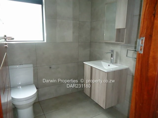 Elegant 3-Bedroom, 2-Bathroom Garden Flat in Secure Complex