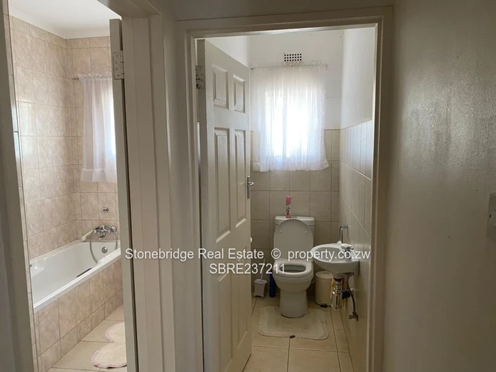 4 Bedroom Mahatshula North house for sale