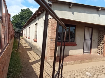 5 rooms house for rent in Mkoba 