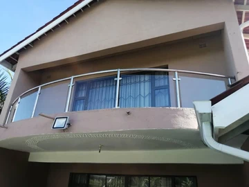 7 Bedroom House