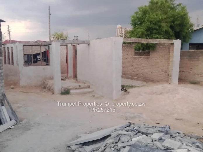 Ruwa 4-Bed Project Home on 325m² — Mains Water