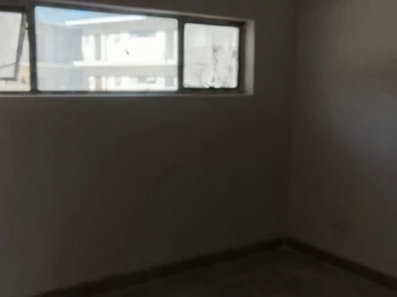2 Bedroom Flat & Apartment