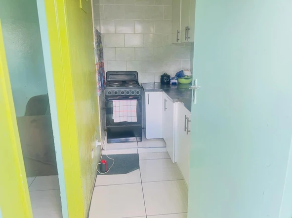 2 Bedroom Garden Flat