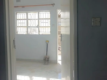 Flat & Apartment