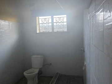 6 Bedroom House