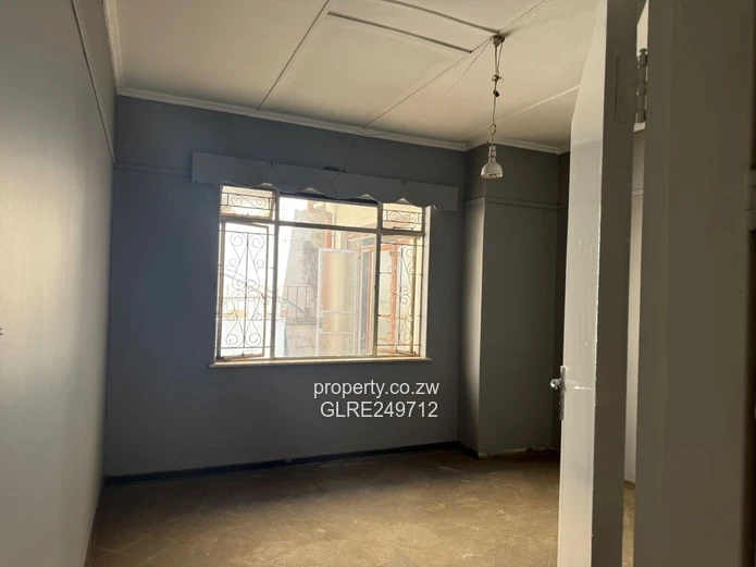 Harare CBD Office: 3 Rooms, Reception & Loading Bay