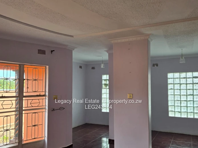 Riverside Park Rental With Sun Lounge & Garden