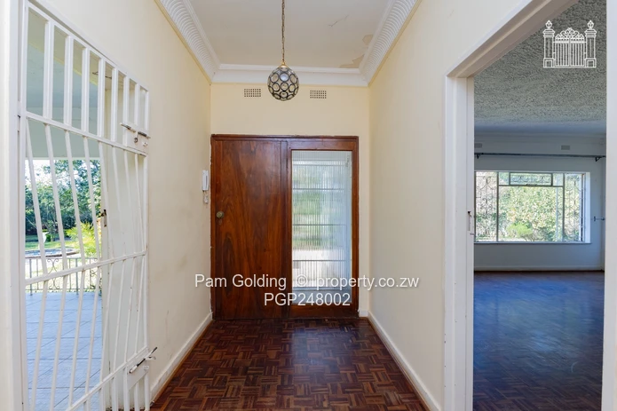4 Bedroom House In Golden Triangle 
