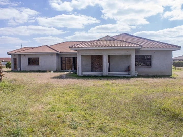 4 Bedroom House