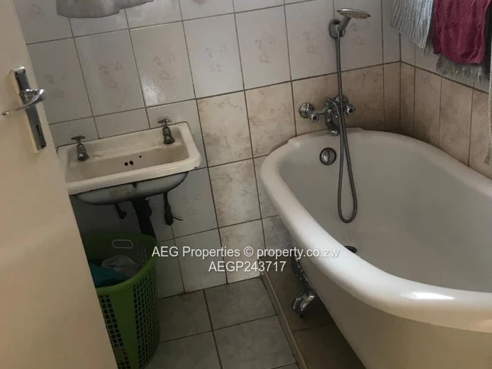 Msasa Park House To Rent