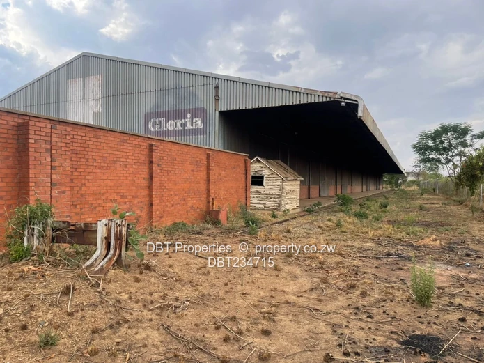 Massive Warehouse for Sale in Kadoma Industrial Area