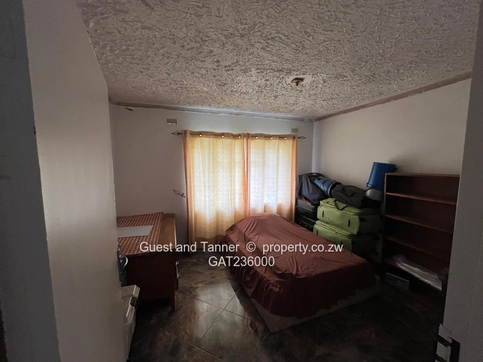 5 Bedroom House for Sale in Windsor Park Ruwa - With Deed of Transfer 